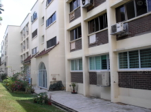 Blk 717 Hougang Avenue 2 (S)530717 #251762